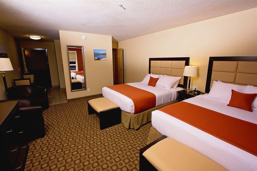 Service Plus Inns & Suites Drayton Valley Екстер'єр фото